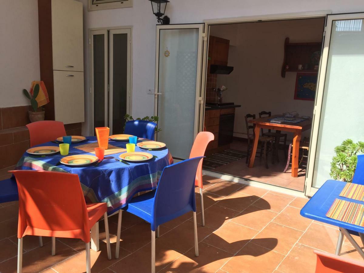 Casa Felice Nel Centro Storico, Ascensore E Terrazzo Catania Kültér fotó